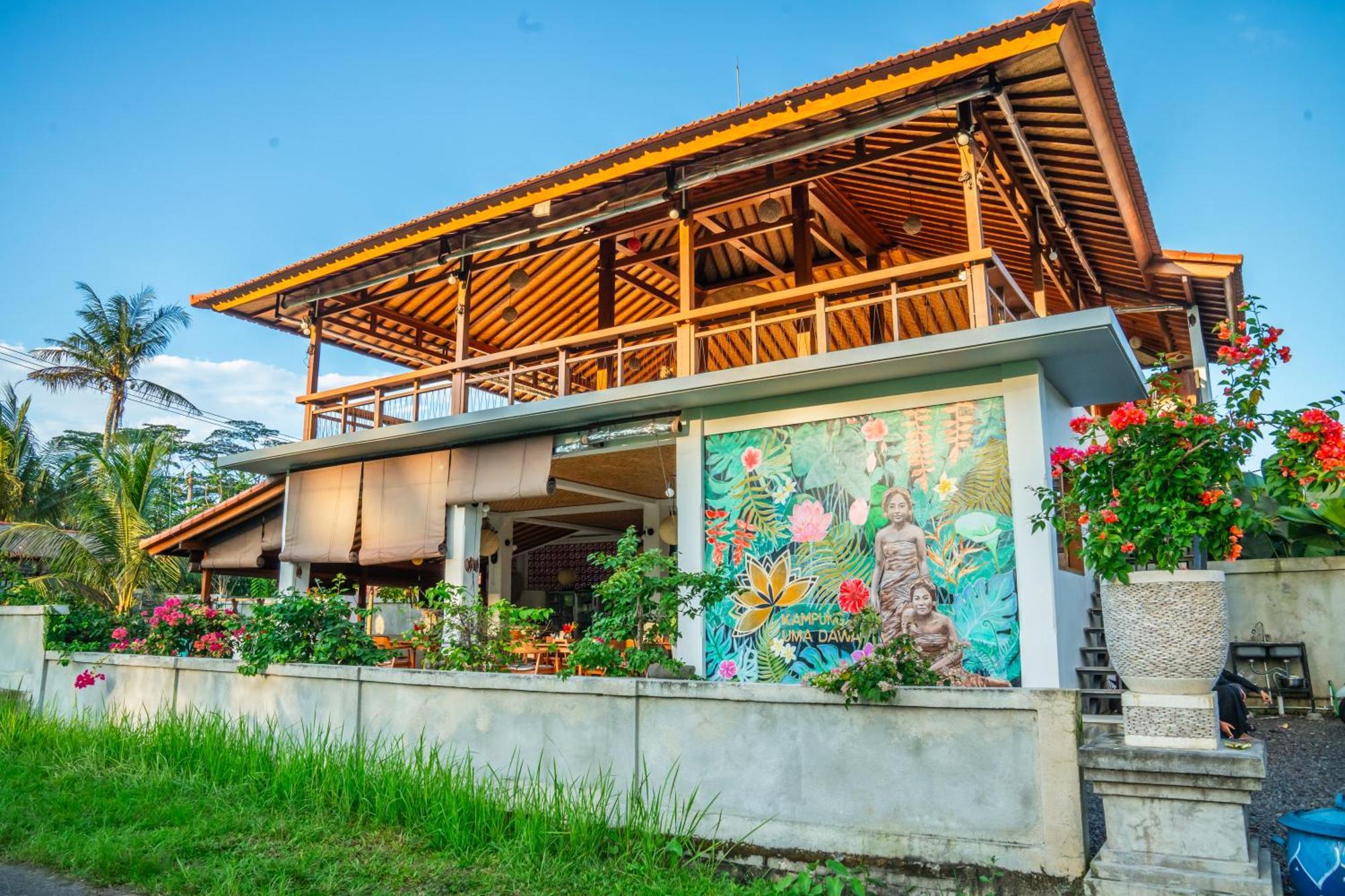 Kampung Uma Dawa And Pousada Ubud